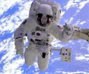 Puzzle de Astronauta durante una misión espacial utilizando una mochila de propulsión 