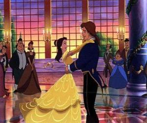 Puzzle de Bella y la Bestia, ya convertido en Príncipe, bailando enamorados en el salón del castillo