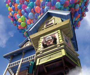 Puzzle de Carl Fredricksen saludando con la mano desde la ventana de su casa voladora