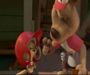 Puzzle de Chicken Little recibe instrucciónes de su entrenador de béisbol