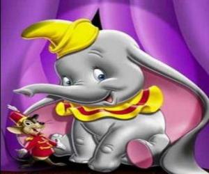 Puzzle de Dumbo y su amigo el ratón Timoteo en el espectáculo del circo con sus uniformes de trabajo