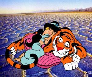 Puzzle de La princesa Jasmín duerme abrazando a su mascota, el tigre Rajah