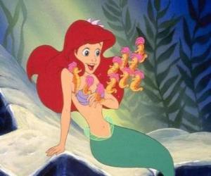 Puzzle de La sirenita Ariel con sus amiguitos los caballitos de mar