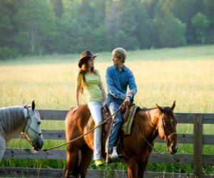 Puzzle de Miley Stewart / Hannah Montana (Miley Cyrus) montando a caballo con su amigo Travis Brody (Lucas Till) 