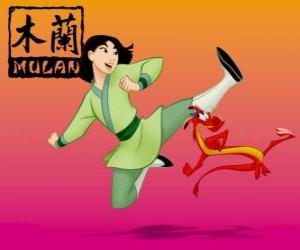 Puzzle de Mulan entrenando con Mushu para poder luchar en la guerra contra los hunos