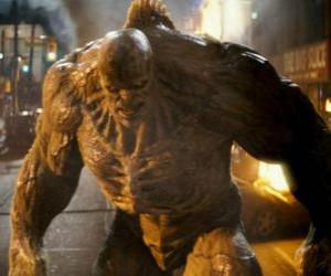 Puzzle de Abominación es el enemigo del Increíble Hulk