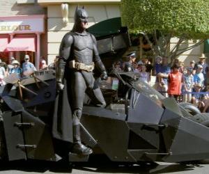 Puzzle de Batman en su Batmóvil
