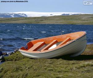 Puzzle de Bote en la costa noruega