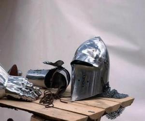 Puzzle de Casco y parte de la armadura de un Caballero