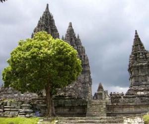 Puzzle de Conjunto de Prambanan, Indonesia.