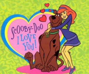 Puzzle de Daphne abrazando a Scooby Doo