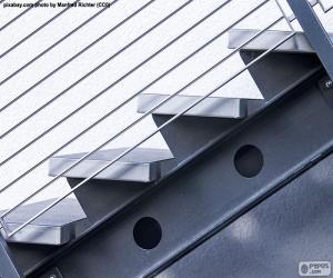 Puzzle de Escaleras de metal