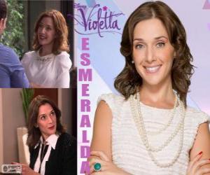 Puzzle de Esmeralda es una mujer hermosa, inteligente, fría y calculadora