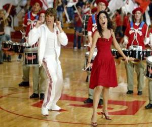 Puzzle de Gabriella Montez (Vanessa Hudgens), Troy Bolton (Zac Efron) cantando y bailando