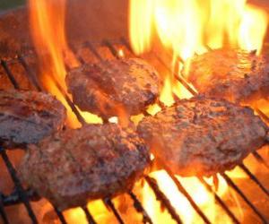 Puzzle de Hamburguesas preparadas a la barbacoa