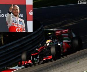 Puzzle de Lewis Hamilton celebra su victoria en el Gran Premio de Italia 2012