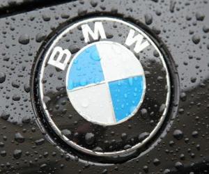 Puzzle de Logo de BMW, marca alemana de automóviles