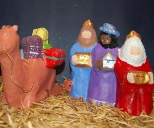 Puzzle de Los Magos de Oriente Melchor, Gaspar y Baltasar con sus regalos