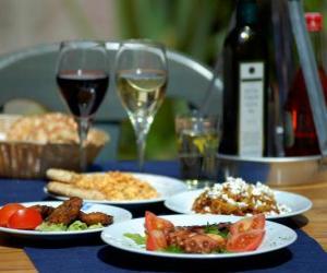 Puzzle de Mesa con comida