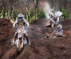 Puzzle de Motocross con mucho barro