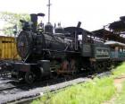 Tren de vapor estacionado