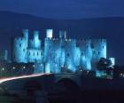 Castillo con torres