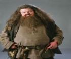 Rubeus Hagrid, un semi-gigante que es el guardabosques de Hogwarts