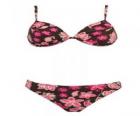 Bikini o biquini, prenda de baño para mujer en dos piezas