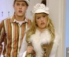 Ryan Evans (Lucas Grabeel), Sharpay Evans (Ashley Tisdale) actuando