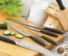 Utensilios de cocina -  Cuchillos y madera de cortar