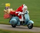 Papá Noel en vespa