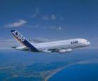 Airbus A380 es el avión comercial más grande del mundo