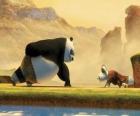 Kung Fu Panda en uno de los entrenamientos junto al maestro Fu Shifu