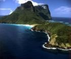 Islas de Lord Howe, este archipiélago es un ejemplo de la generación de un conjunto de islas oceánicas aisladas por una actividad volcánica submarina. Australia.
