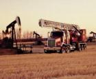 Camión en explotació petrolera