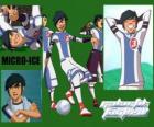Micro-Ice es el gracioso del equipo de los Snow Kids , tiene el número 3