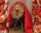 Tió de Nadal (tronco de Navidad), una tradición catalana, occitana (Cachafuòc o Soc de Nadal) y del Alto Aragón (Tronca de Nadal o Toza)