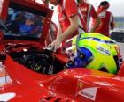Felipe Massa, en la puesta a punto de su Ferrari