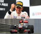 Lewis Hamilton celebra su victoria en el Gran Premio de la China (2011)