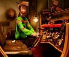 Arthur Christmas observando el viejo trineo