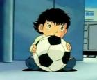 Tsubasa Ozora, Oliver Atom, un niño japonés que es un gran aficionado al fútbol