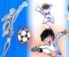 El futbolista Oliver y su amigo Benji que juega de guardameta