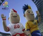 Slavek y Slavko las mascotas del la UEFA Eurocopa 2012 Polonia - Ucrania