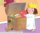 La Pequeña Princesa con su juguetes