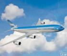Aerolíneas Argentinas, es una línea aérea de Argentina