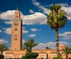 La mezquita Kutubia, Koutoubia o Kutubiya, Marrakech, Marruecos