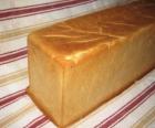 Pan de molde para cortar en rebanadas, igual que un pan de molde prerebanado