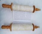 Sefer Torah, un rollo de la Torá