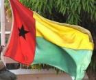 Bandera de la Guinea-Bisáu