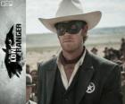 John Reid (Armie Hammer) en la película El Llanero Solitario